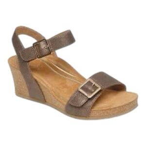 Aetrex Women's Lexa adjustable bronze ankle strap orthopedic wedge sandals.6.5